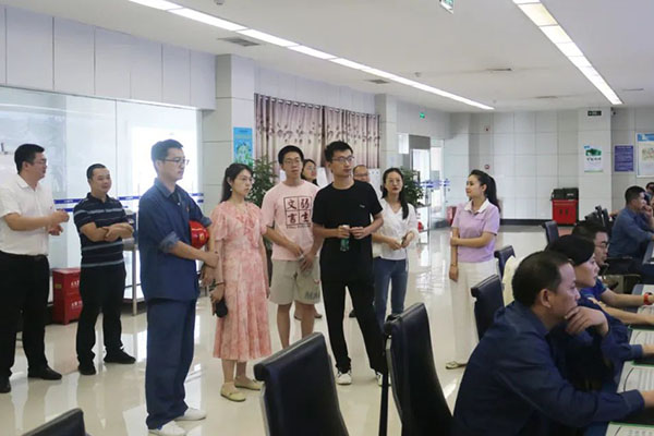 清华大学暑期实际团到金狮贵宾会参观