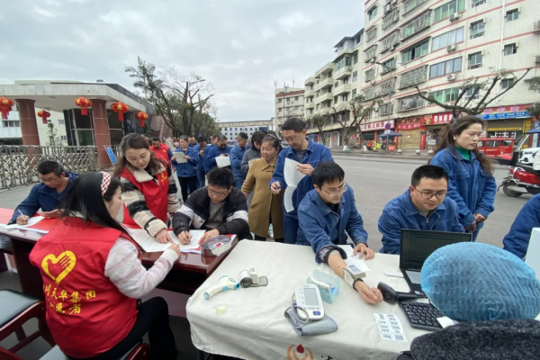 爱心“注”力  热血“续航”：集团员工无偿献血显担任